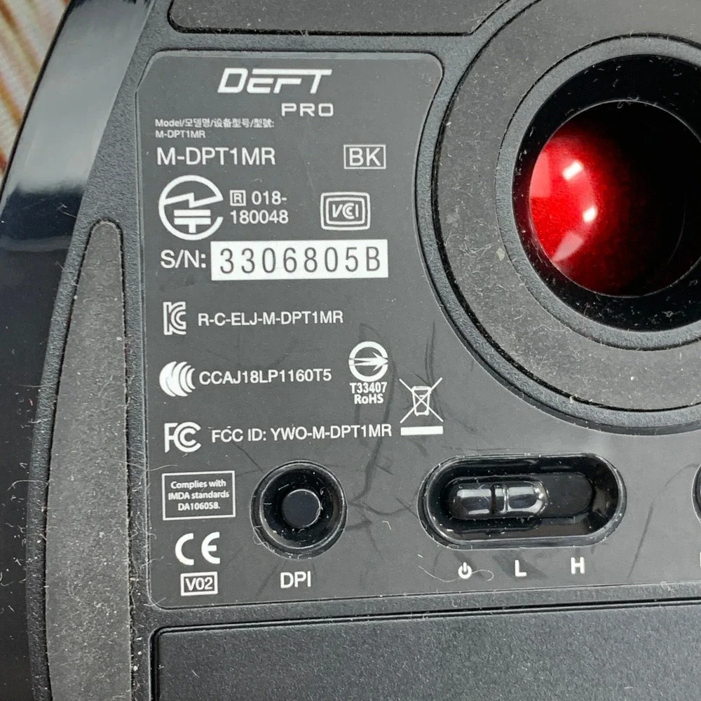 ELECOM Deft Pro Trackball‎ Mouse M-DPT1MR Wireless Ergonomic 8 Button Bluetooth